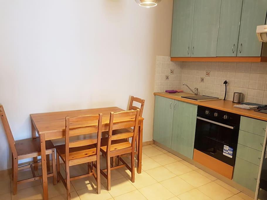 Athens Campus Renovated Studio Apartment @ Ilisia Exterior foto
